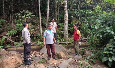 Polsek dan BPP Jiput, Turun Ke Lapangan Guna Tampung Keluhan Petani Terkait Kesulitan Air