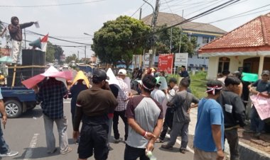 AMPD Desak Bawaslu dan BKPSDM Pandeglang Netral Pada Pilkada serentak 2024