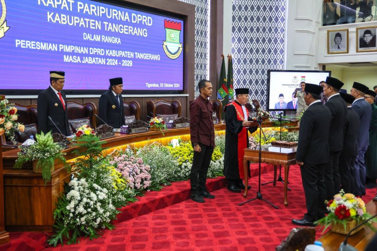 Hadiri Penetapan Pimpinan DPRD Kabupaten Tangerang, Pj Gubernur Banten Ingatkan Kewajiban Atas Kesejahteraan Rakyat