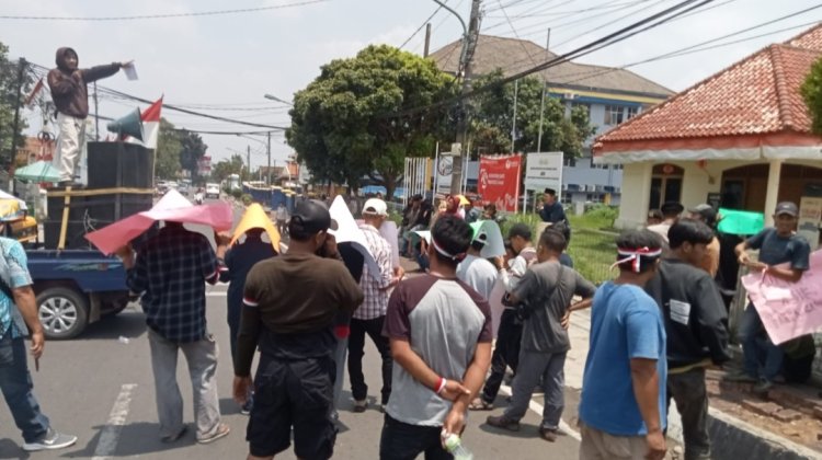 AMPD Desak Bawaslu dan BKPSDM Pandeglang Netral Pada Pilkada serentak 2024