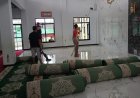 Jelang Ramadhan, Warga Komplek BPI Bersatu Bersihkan Masjid dan Adakan Doa Bersama