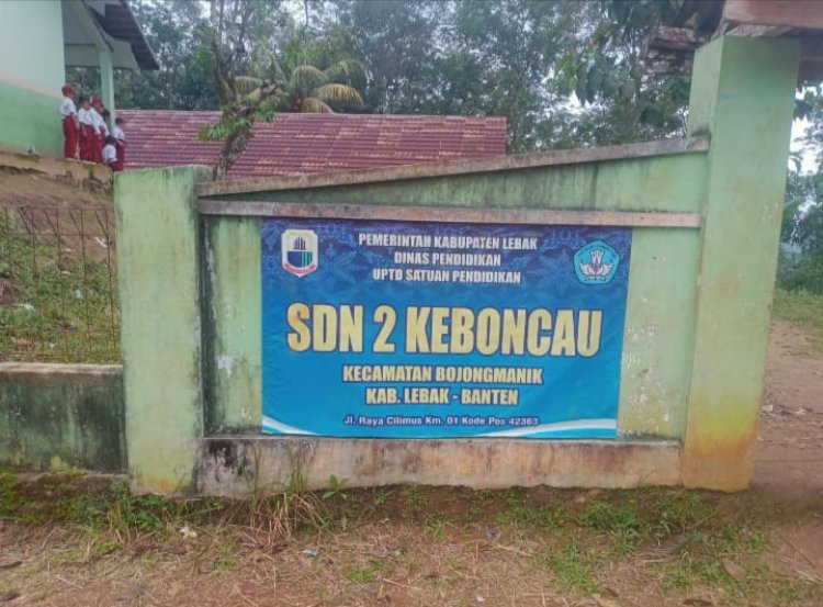 Kondisi SDN 2 Kebon Cau Mengenaskan Dan Butuh Perhatian Dari Semua Kalangan.