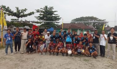 Pembukaan Pertandingan Bola Voly HUT RI Ke-80 Di Kecamatan Pagelaran Resmi Di Gelar.