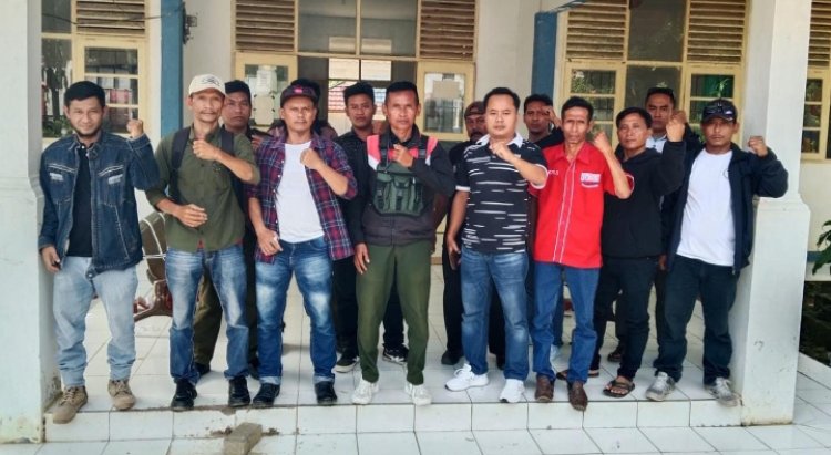 Ormas Badak Banten Perjuangan Kecewa, Tak Satu pun Pihak Kecamatan Cibitung dan Kades Kutakarang Menemui Saat Audiensi