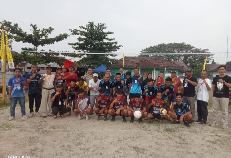 Pembukaan Pertandingan Bola Voly HUT RI Ke-80 Di Kecamatan Pagelaran Resmi Di Gelar.