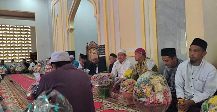 Warga Desa Karang Pamindangan-Wanasalam Adakan Acara Syukuran Maulid Nabi Besar Muhamad SAW.