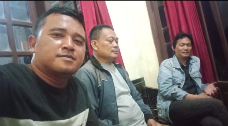 GWI dan AWDI Pandeglang Jalin Silaturahmi dengan Kepala SDN Cikayas 2