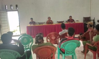 Kepala Desa Cibaliung Berikan Pembinaan kepada Gapoktan, Dukung Program Penanaman Jagung Nasional