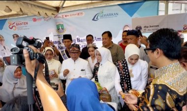 Meriahkan HUT Provinsi Banten ke 25, kampanye Gemar Ikan Bagikan 2000 Rice Rowi Udang Vaname Secara Gratis.