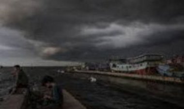 Saat Melaut 5 nelayan Tersambar Petir.