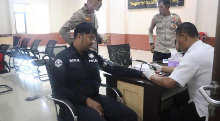 Polres Pandeglang Gelar Donor Darah Bersama PMI, Peringati HUT Humas Polri ke-74.