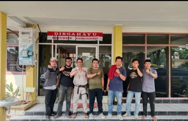 Pejabat Disdikpora Pandeglang Kabur Saat GOWI dan BARA API Datang — Dugaan Kolaborasi Busuk Revitalisasi SDN Makin Tercium Tajam!