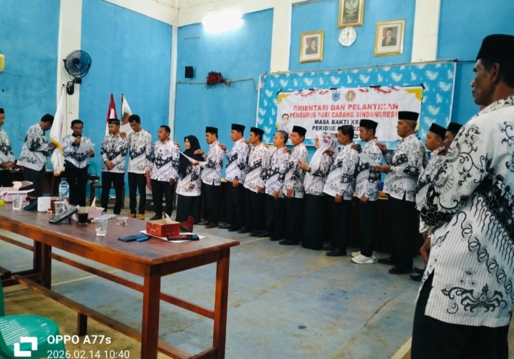 Wakil Ketua PGRI Pandeglag, Hadiri Pelantikan dan Orientasi Pengurus Masa Bakti XXIII Periode 2025–2030, PGRI Cabang Sindangresmi Sebagai Amat AD/ART