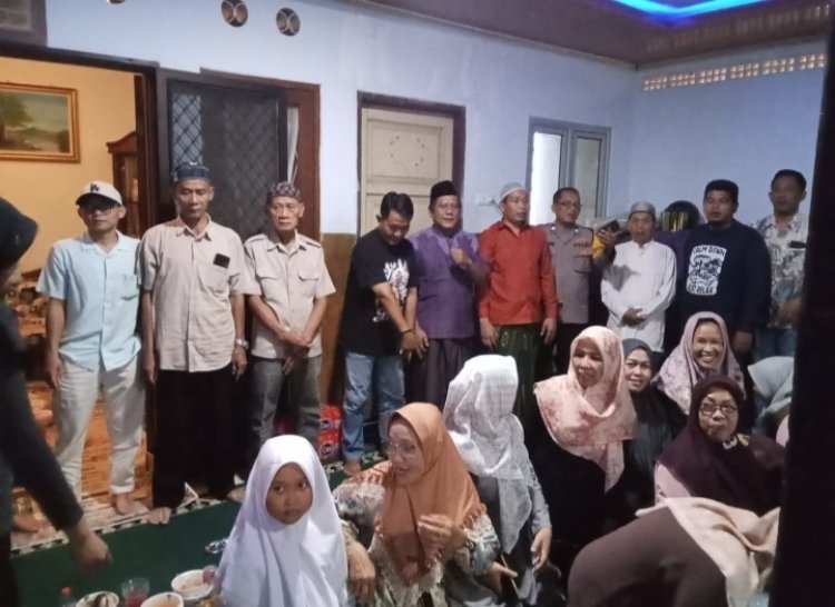 Keluarga Dulfarizal Chaniago Halalbihalal Dengan Para Kasepuhan di Pondok Aren Tangsel