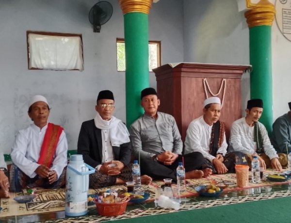 Kades Citereup Hadiri PengajianTingkat Desa di KP Kendal, Ajak Warga Perkuat Ukhuwah & Pembangunan Moral