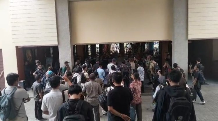 Pelatihan Pengurus KDMP di Hotel Mutiara Carita Berujung Ricuh, Peserta Tuntut Transparansi dan Kejelasan Program KDMP Kedepannya di Pandeglang