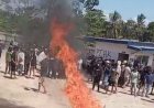 Warga Patia Gelar Aksi Damai Desak PT Hutama Karya Perbaiki Jalan Rusak Akibat Proyek Tol