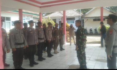 Sebanyak 40 Personil Polres Pandeglang, Berikan pengamanan Aksi Demo Soal Ipal Dapur MBG