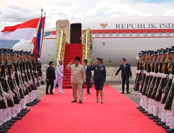 Disambut Tarian Dan Pasukan Jajar Kehormatan, Prabowo Tiba di Filipina untuk Hadiri KTT ASEAN.