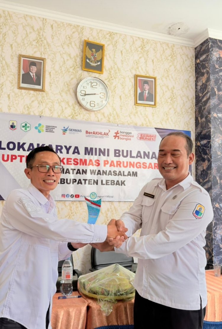 SERTIJAB: Kepala Puskesmas Parungsari Lama Serahkan Jabatan ke PLT Yang Baru