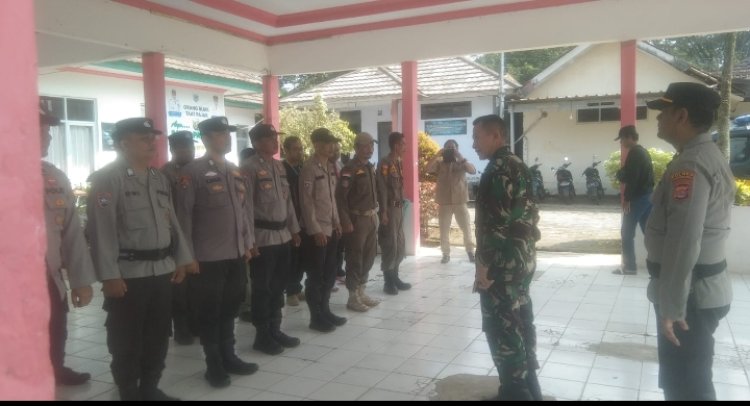 Sebanyak 40 Personil Polres Pandeglang, Berikan pengamanan Aksi Demo Soal Ipal Dapur MBG
