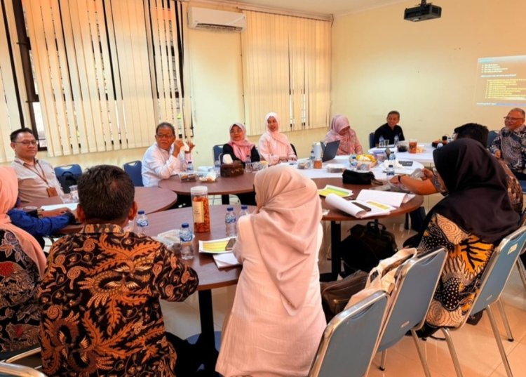 Gelar Review Kurikulum Outcome Based Education (OBE) untuk Perkuat Mutu dan Kompetensi Lulusan, PGMI FTK UIN Sultan Maulana Hasanudin Banten