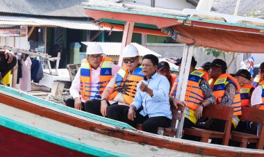 Respons Keluhan Warga, Gubernur Andra Soni Awasi Langsung Normalisasi Sungai Cibanten
