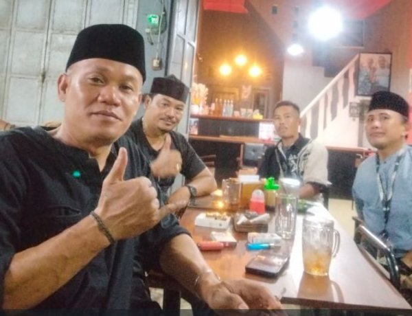 RADEN UJANG HERMAWANSYAH: PS2M JEMBATAN PERSAUDARAAN, JUNJUNGAN TIGI PEDOMAN ADAB, AKHLAK, DAN SOPAN SANTUN