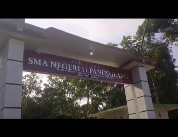 Orang Tua Murid SMA Negeri 11 Pandeglang Kecewa, Ditemukan Kesalahan Tahun Kelulusan pada Transkrip Nilai