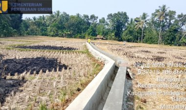 Masyarakat Ucapakan Terima Kasih Kepada Drs. Ahmad Fauzi, Atas Dibangunya Dua Lokasi P3TGAI di Desa Padahayu Cikedal
