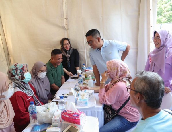 Andra Soni Ajak Masyarakat Manfaatkan Program Cek Kesehatan Gratis di Banten