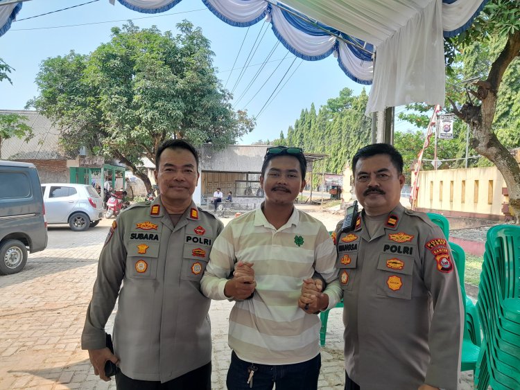 Ketua BPPKB DPAC WANASALAM Menyambut dan memberika penghormatan terakhir kepada kapolsek baru dan kapolsek Lama