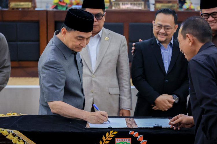 DPRD Setujui Raperda Pertanggungjawaban APBD 2025, Wagub Banten Apresiasi Sinergi Pengelolaan Keuangan