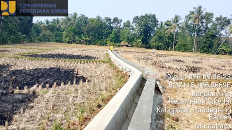Masyarakat Ucapakan Terima Kasih Kepada Drs. Ahmad Fauzi, Atas Dibangunya Dua Lokasi P3TGAI di Desa Padahayu Cikedal