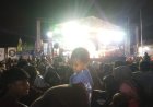 Pentas Wayang Golek Meriahkan HUT Kemerdekaan di Alun-Alun Cikesik