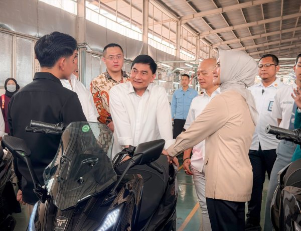 Wagub Dimyati Tegaskan Dukungan Pemprov Banten terhadap Industri Kendaraan Listrik