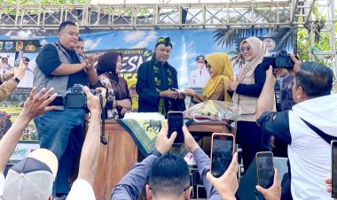Disambut Sumringah Warga, Sukaresmi AgriFest 2026 Resmi Dibuka Bupati Pandeglang